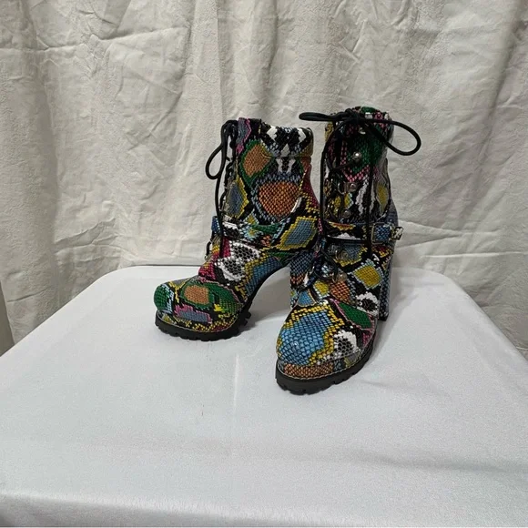 Liliana multicolored snakeskin platform combat boots. - Picture 2 of 9